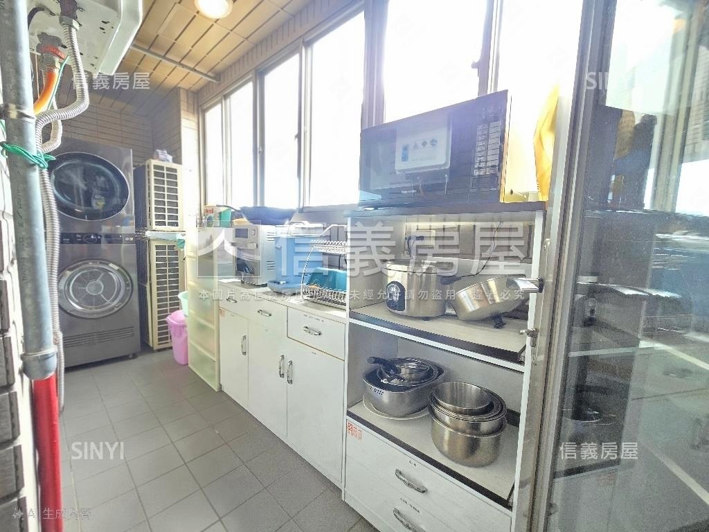 雅緻裝潢皇翔四房車位房屋室內格局與周邊環境