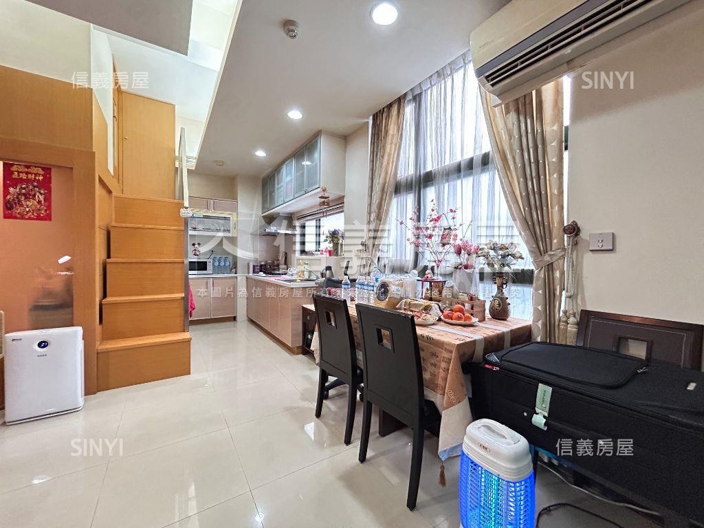 國揚天情挑高裝潢２＋２房屋室內格局與周邊環境