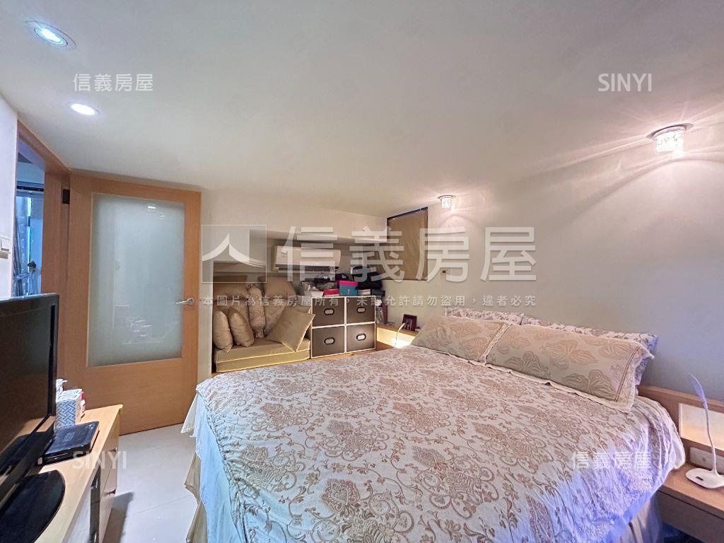 國揚天情挑高裝潢２＋２房屋室內格局與周邊環境