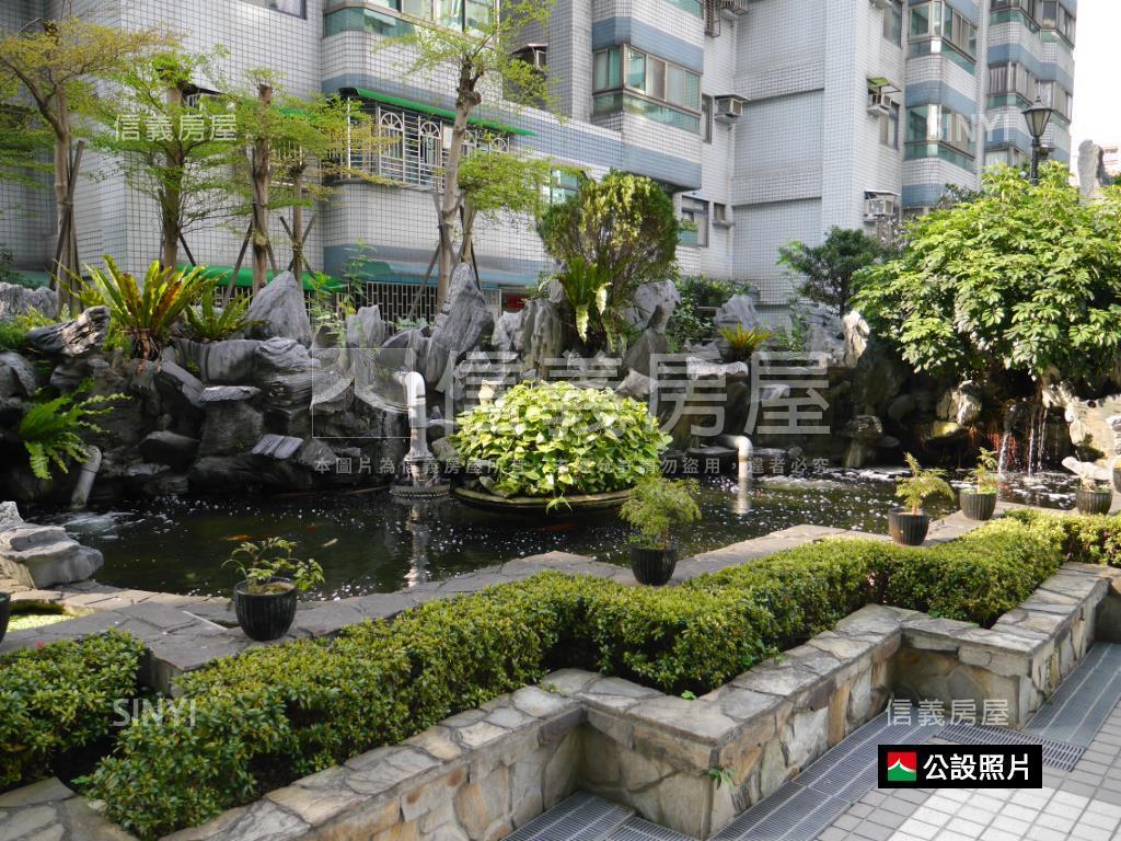 明星海山學區三房坡平車位房屋室內格局與周邊環境