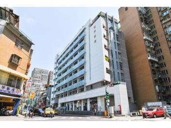 世界敦南讚車位