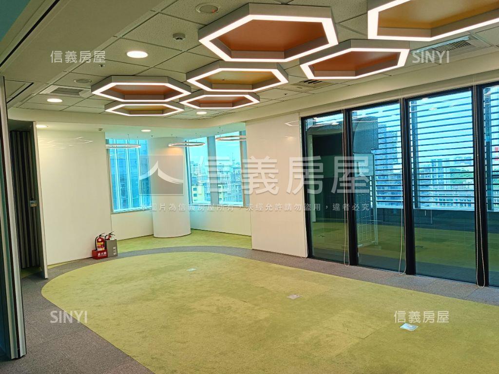 南港捷運站正出口商辦房屋室內格局與周邊環境