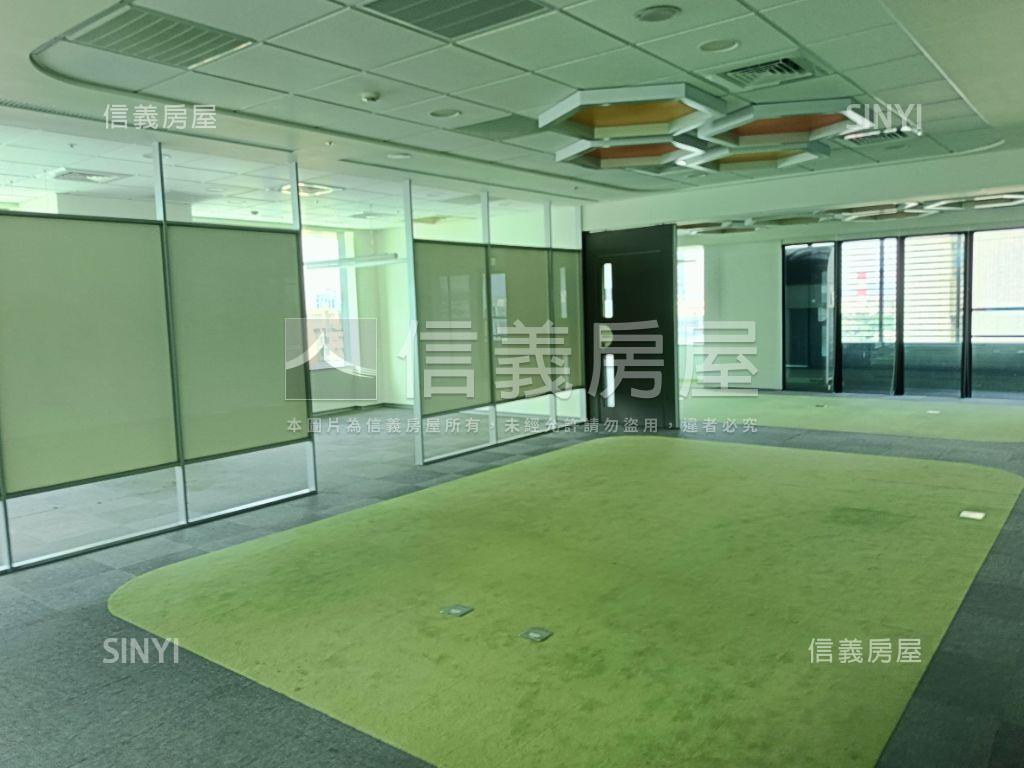 南港捷運站正出口商辦房屋室內格局與周邊環境