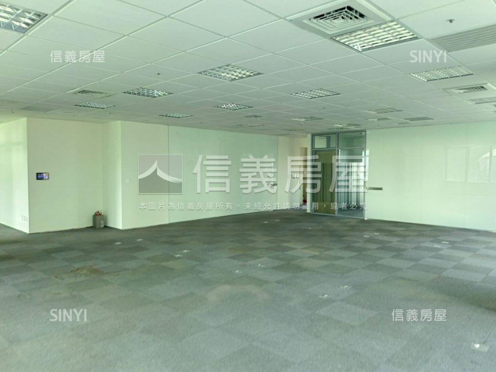 南港捷運站正出口商辦房屋室內格局與周邊環境