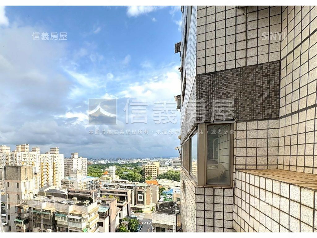 俗西屯３＋１房附車位房屋室內格局與周邊環境