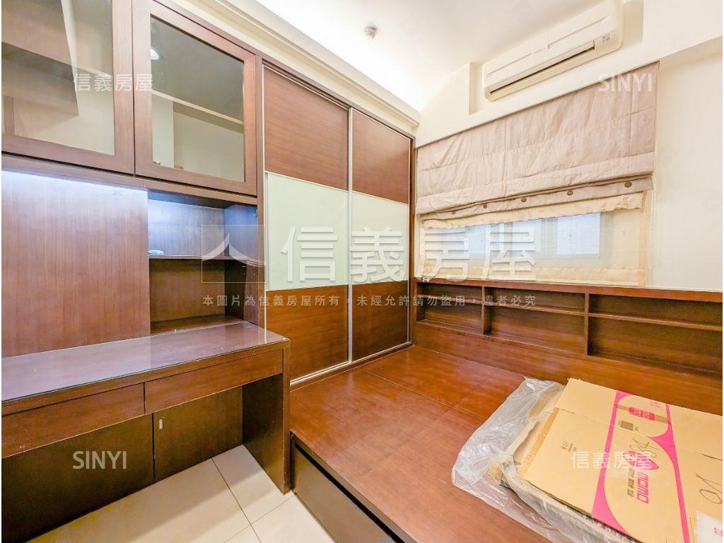 Ａ９裝潢四房車房屋室內格局與周邊環境