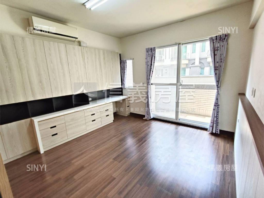 青埔花町墅輕屋齡六房車墅房屋室內格局與周邊環境