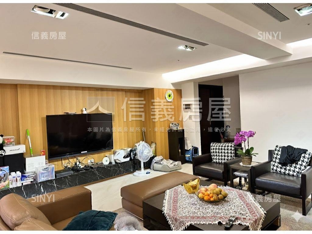 長安富御景觀一房屋室內格局與周邊環境