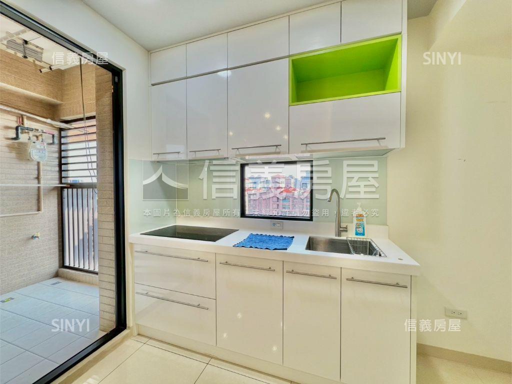 鑫光燦爛十六樓房屋室內格局與周邊環境