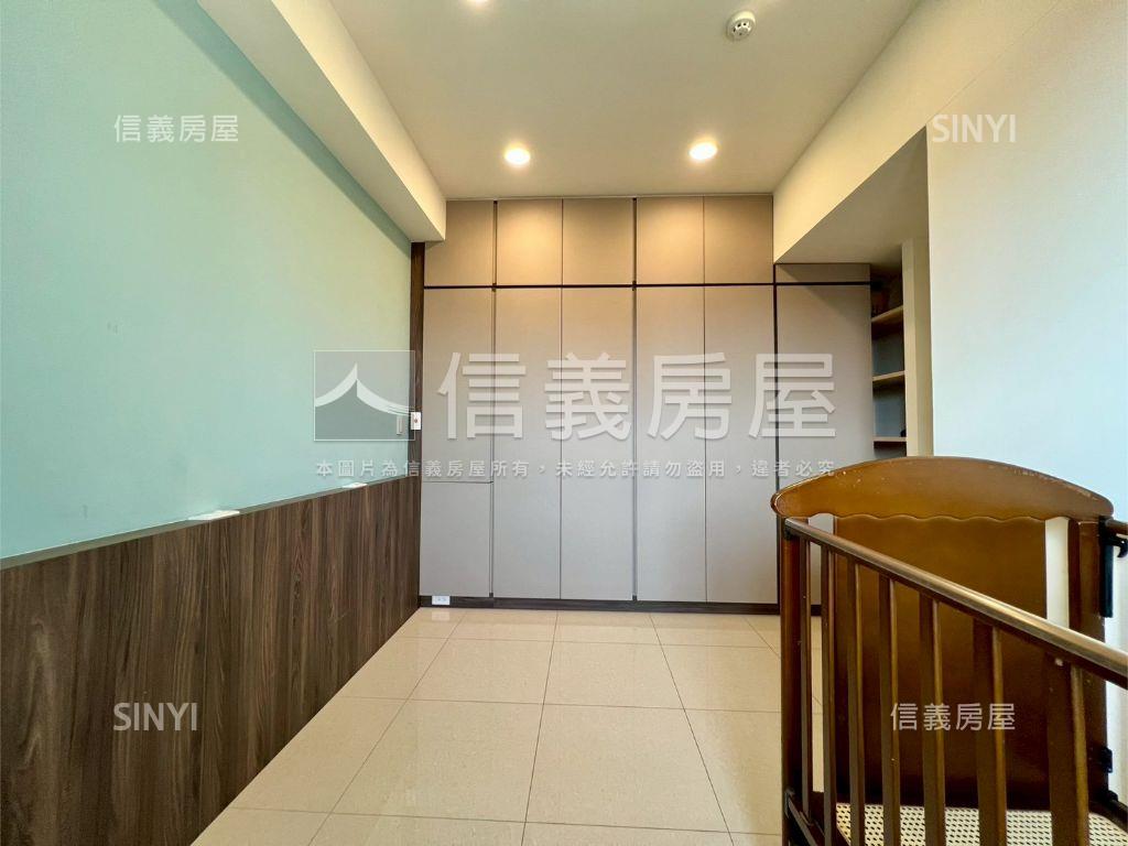 鑫光燦爛十六樓房屋室內格局與周邊環境