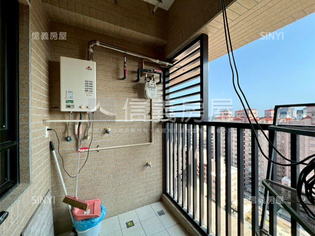 鑫光燦爛十六樓房屋室內格局與周邊環境