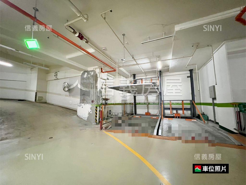 鑫光燦爛十六樓房屋室內格局與周邊環境