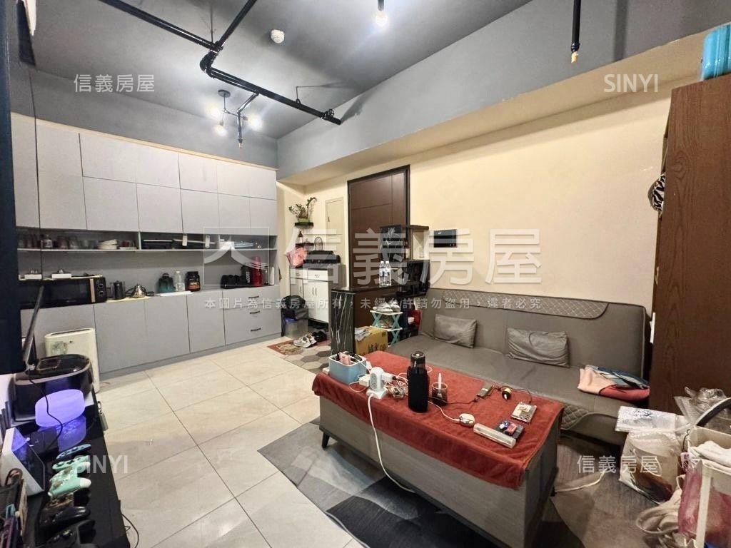 小資令荷園兩房車位房屋室內格局與周邊環境