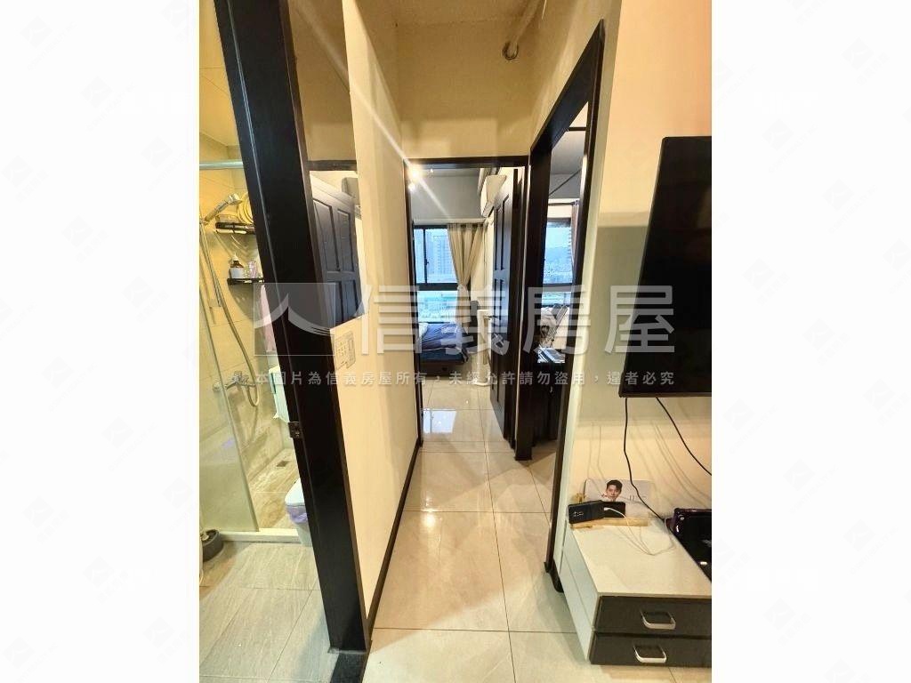 小資令荷園兩房車位房屋室內格局與周邊環境