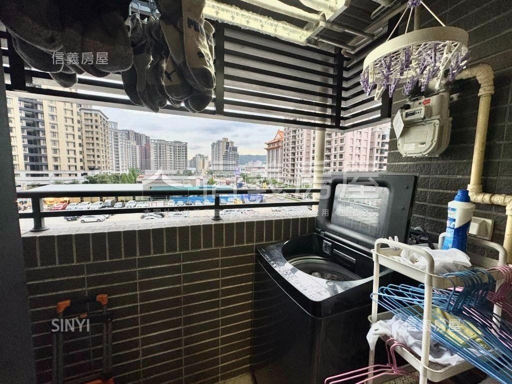 小資令荷園兩房車位房屋室內格局與周邊環境