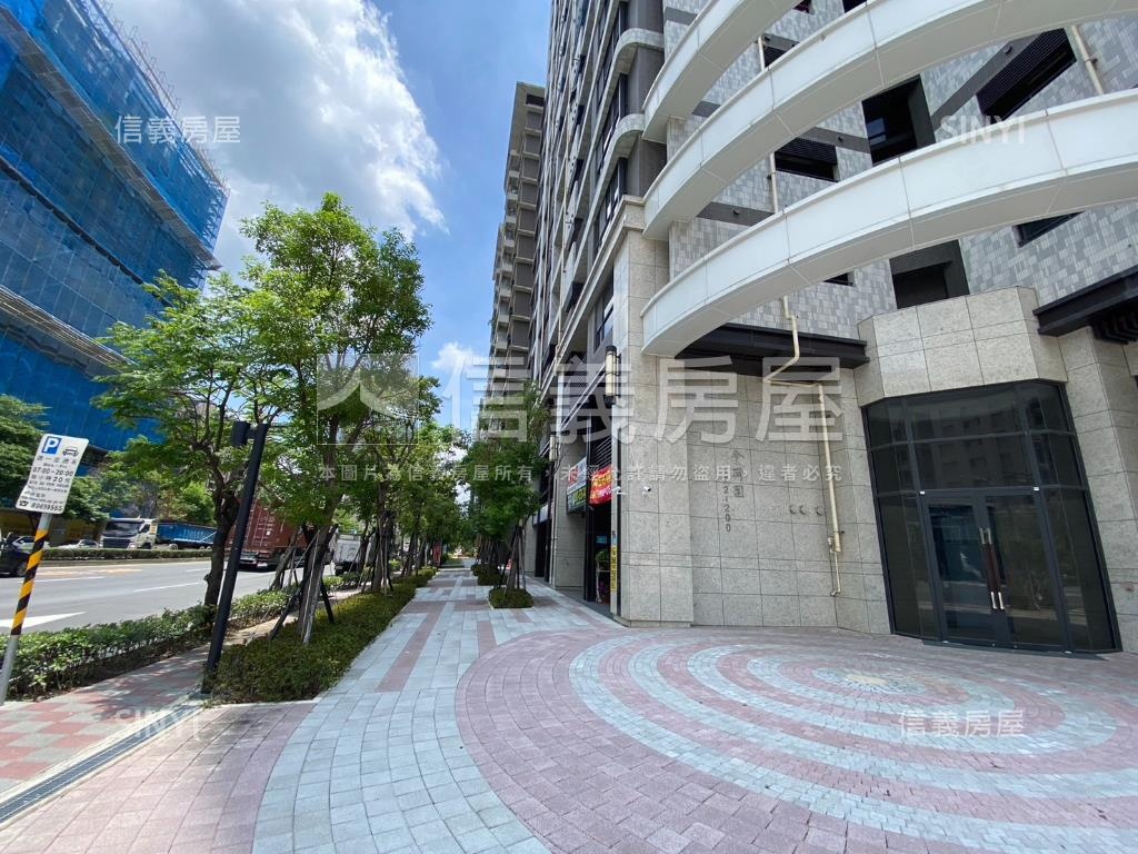 小資令荷園兩房車位房屋室內格局與周邊環境