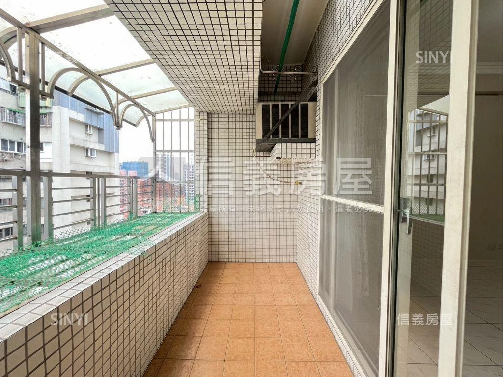 ｛幸福商圈｝彩虹精美三房房屋室內格局與周邊環境