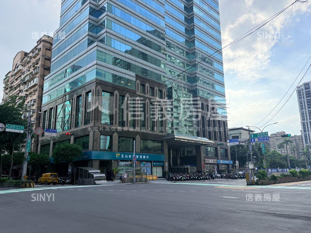 近比漾廣場典雅居房屋室內格局與周邊環境