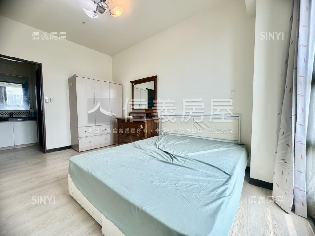 新杜拜朝南美視野附車位房屋室內格局與周邊環境