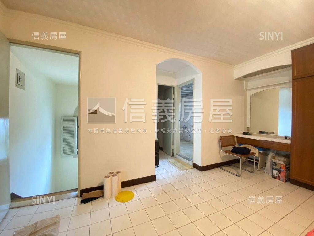 台北小城．綠景遼闊房屋室內格局與周邊環境