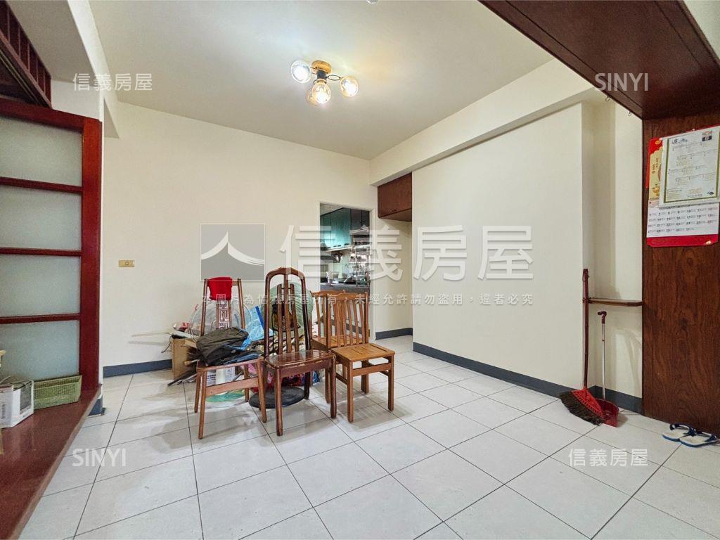 近都會公園高樓景觀大四房房屋室內格局與周邊環境