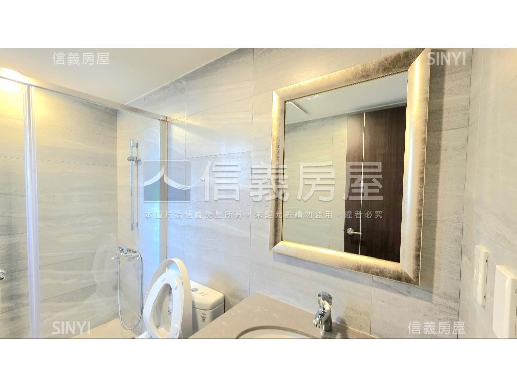 未來之丘高樓四房雙平車位房屋室內格局與周邊環境