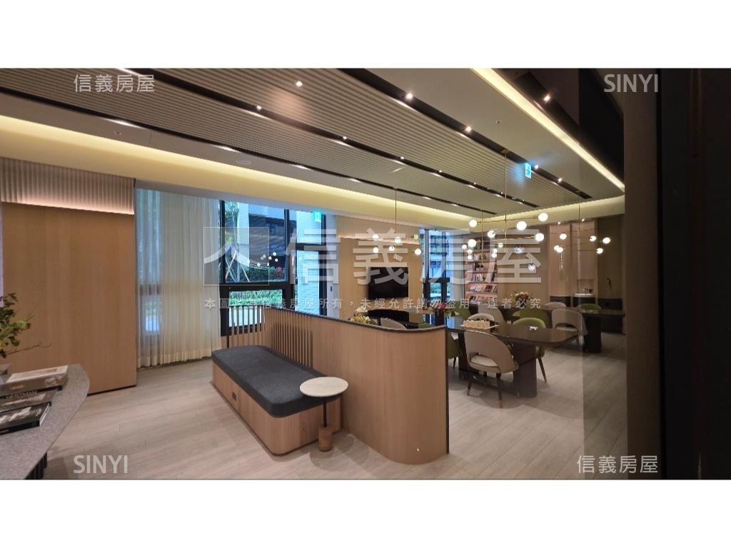 未來之丘高樓四房雙平車位房屋室內格局與周邊環境