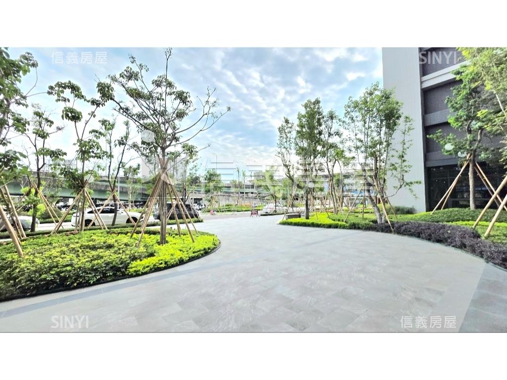 未來之丘高樓四房雙平車位房屋室內格局與周邊環境