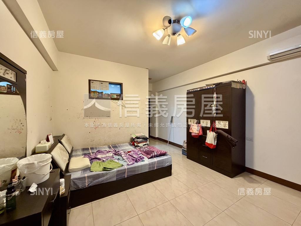 近捷運‧正街質感佳車墅房屋室內格局與周邊環境