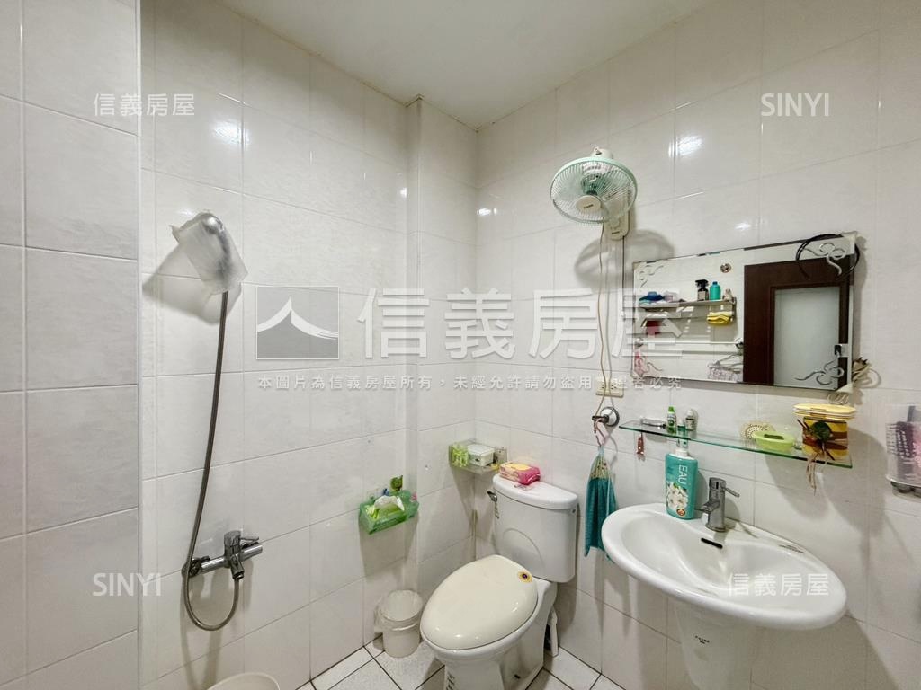 近捷運‧正街質感佳車墅房屋室內格局與周邊環境