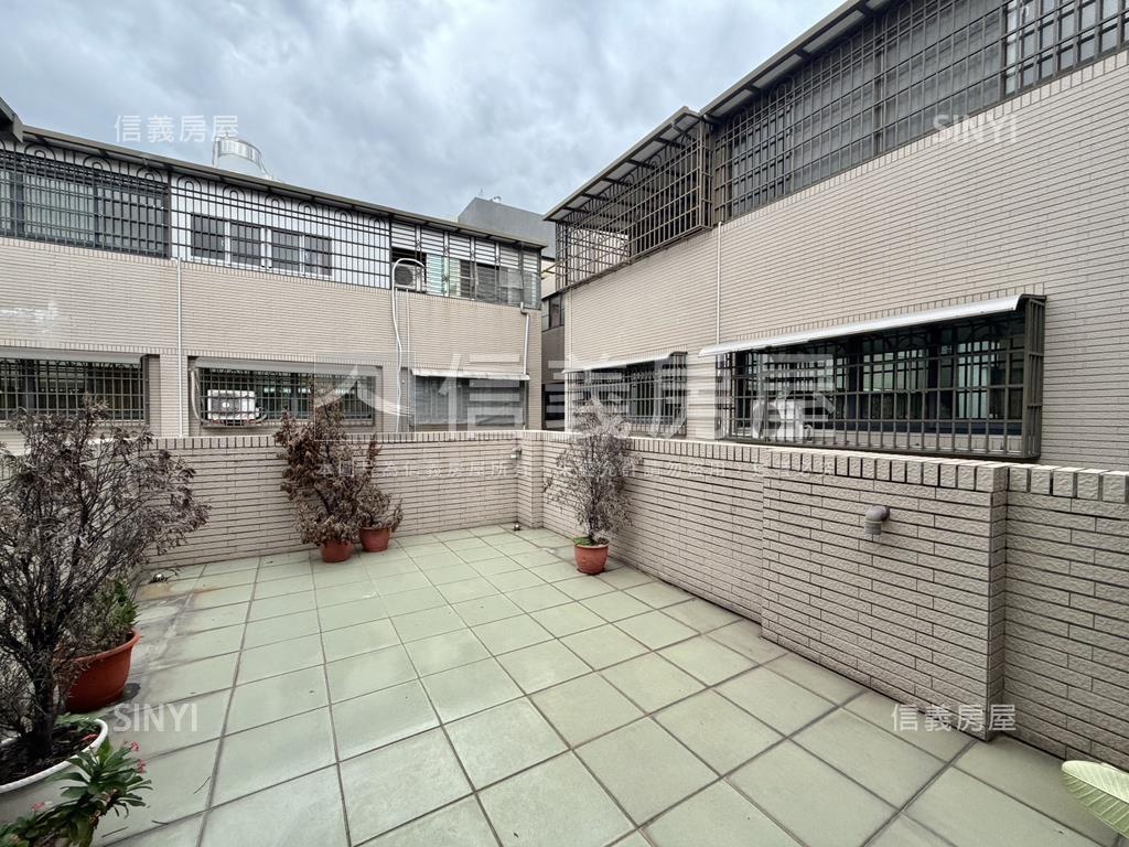 近捷運‧正街質感佳車墅房屋室內格局與周邊環境