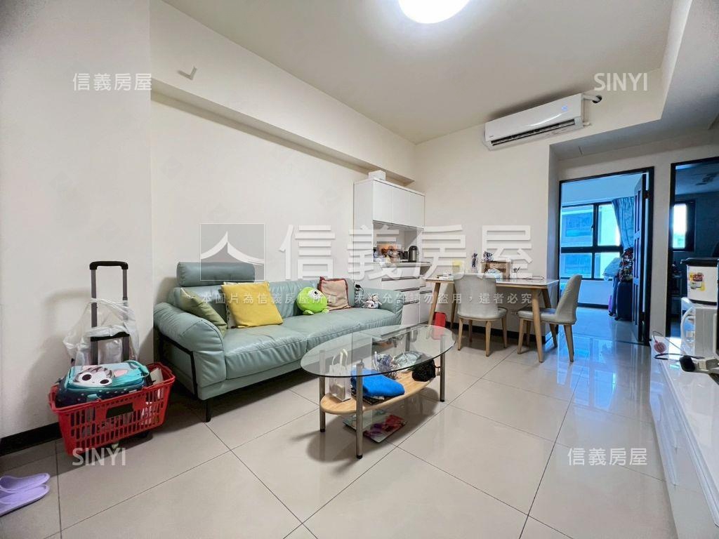 唯樂之丘帝王座兩房車位房屋室內格局與周邊環境