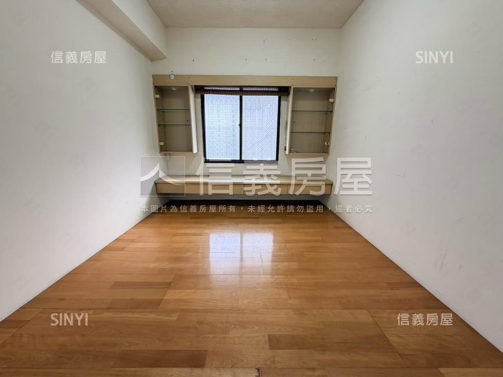 太原車站旁三房平面車位房屋室內格局與周邊環境