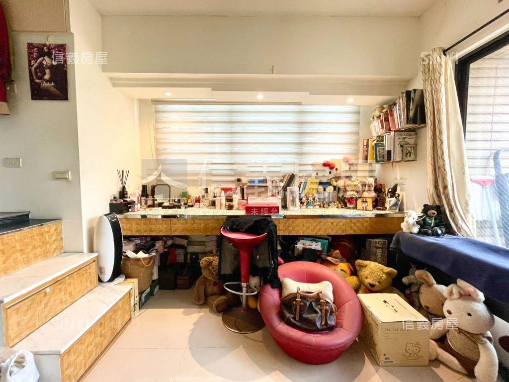 近捷運高樓邊間視野通風好房屋室內格局與周邊環境