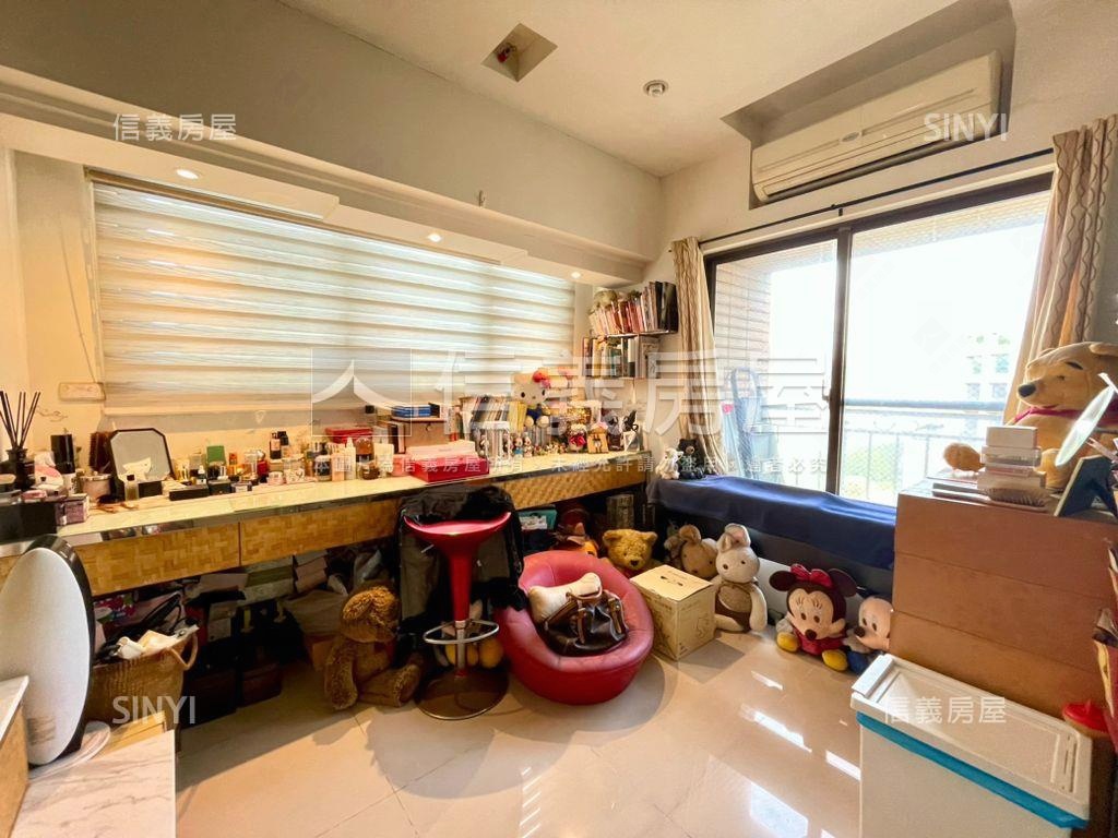 近捷運高樓邊間視野通風好房屋室內格局與周邊環境