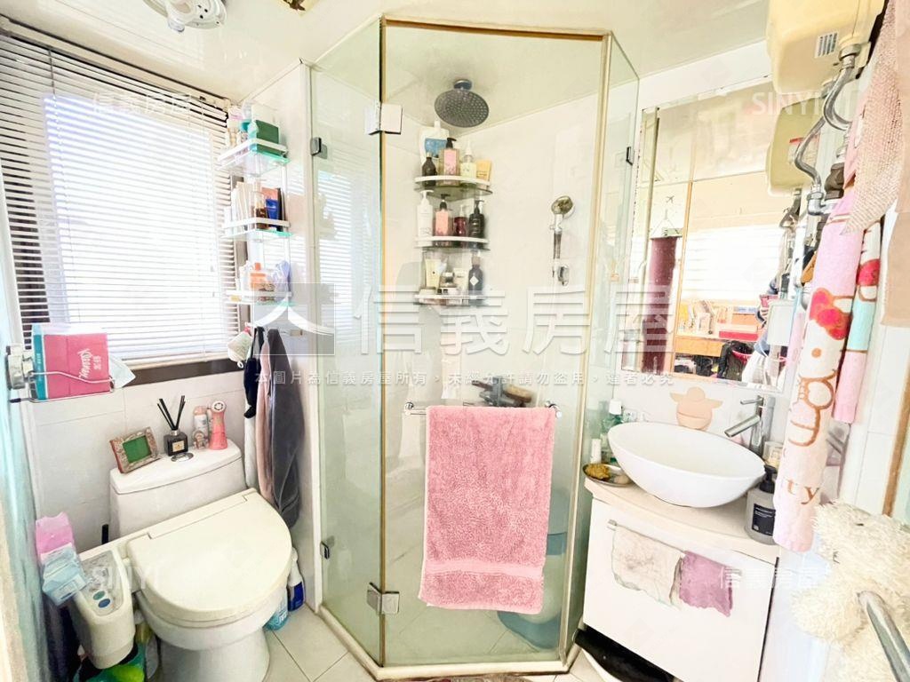 近捷運高樓邊間視野通風好房屋室內格局與周邊環境