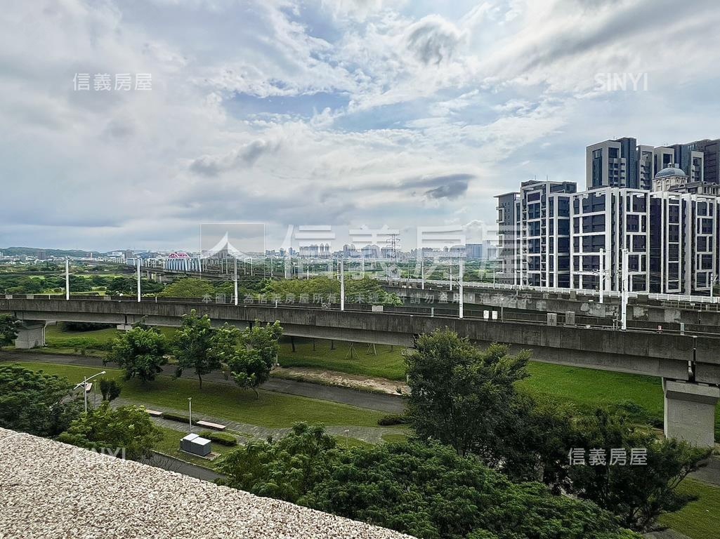 明日軸露臺美花園房屋室內格局與周邊環境