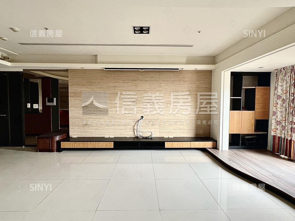 明日軸露臺美花園房屋室內格局與周邊環境