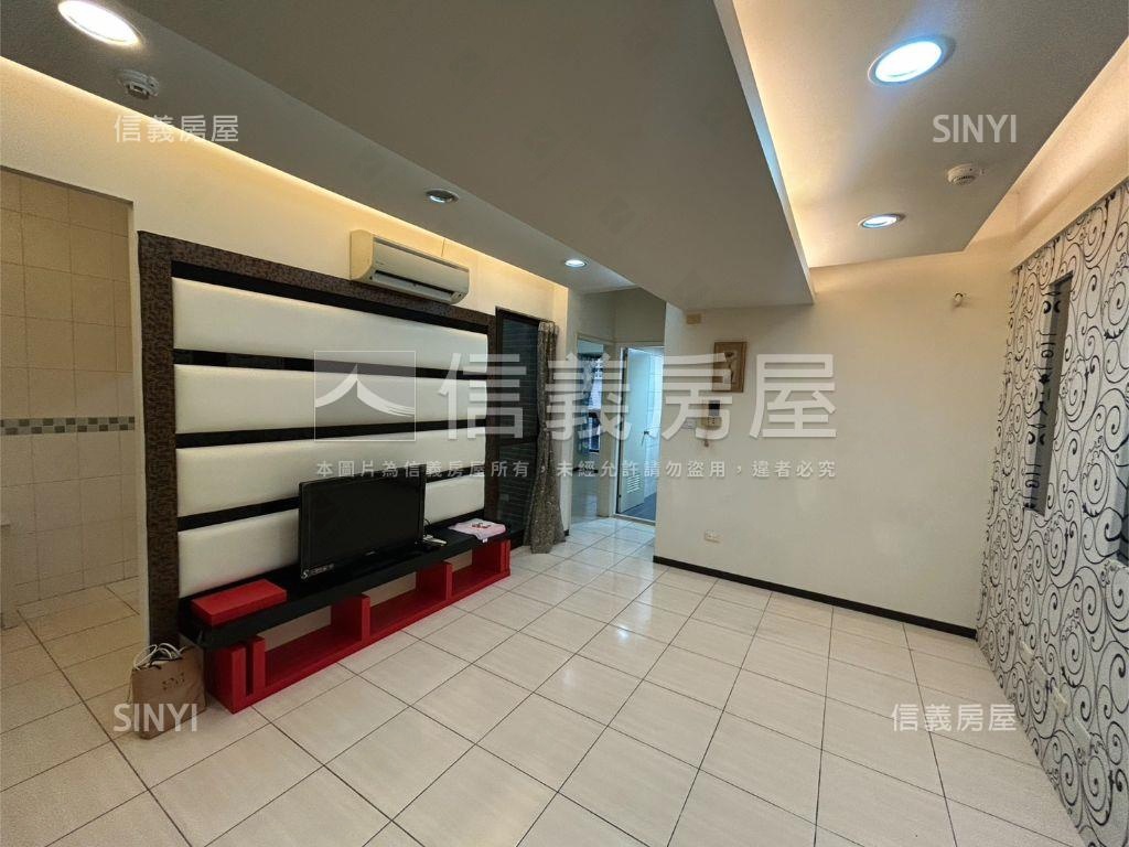 新光大道２房房屋室內格局與周邊環境