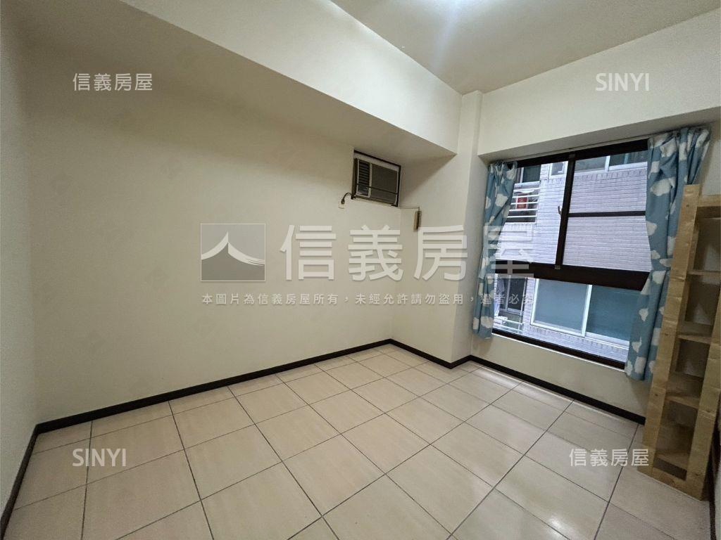 新光大道２房房屋室內格局與周邊環境