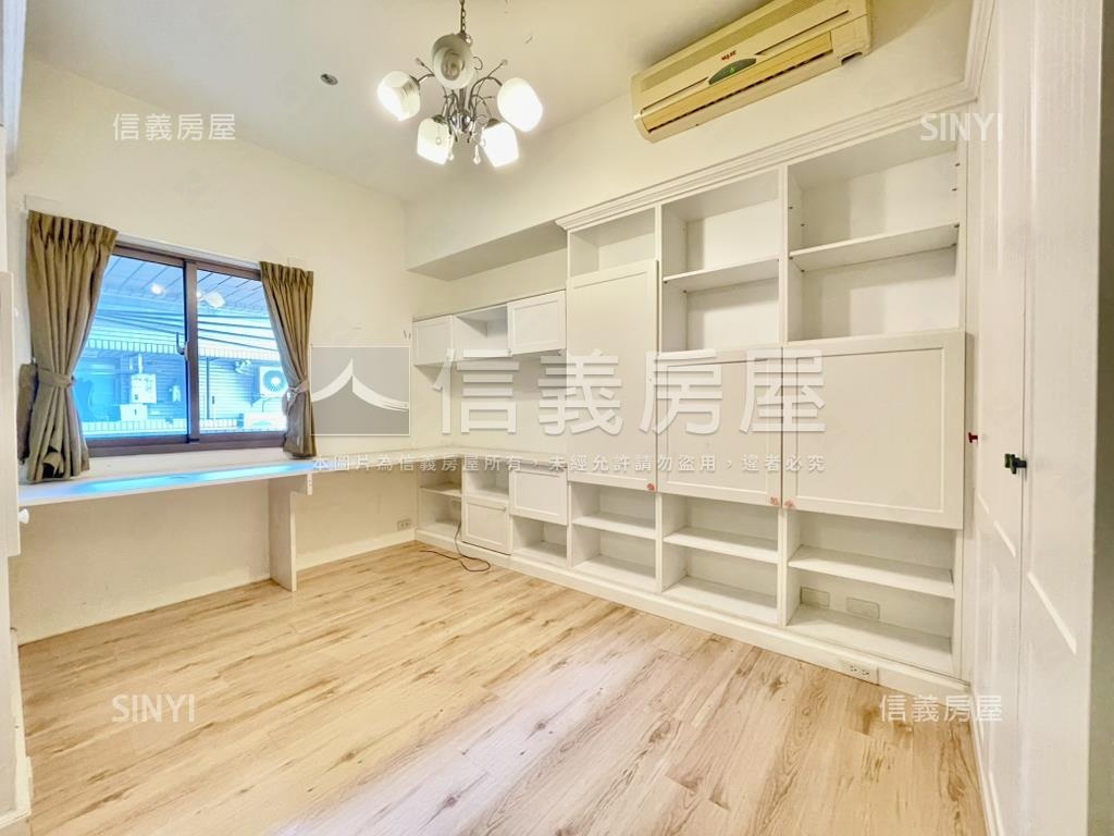 豐富公園視野戶子母車位房屋室內格局與周邊環境