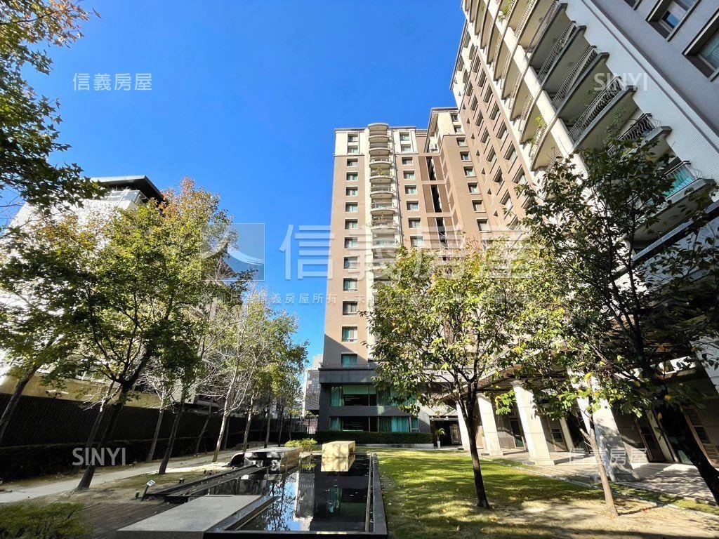 豐富公園視野戶子母車位房屋室內格局與周邊環境