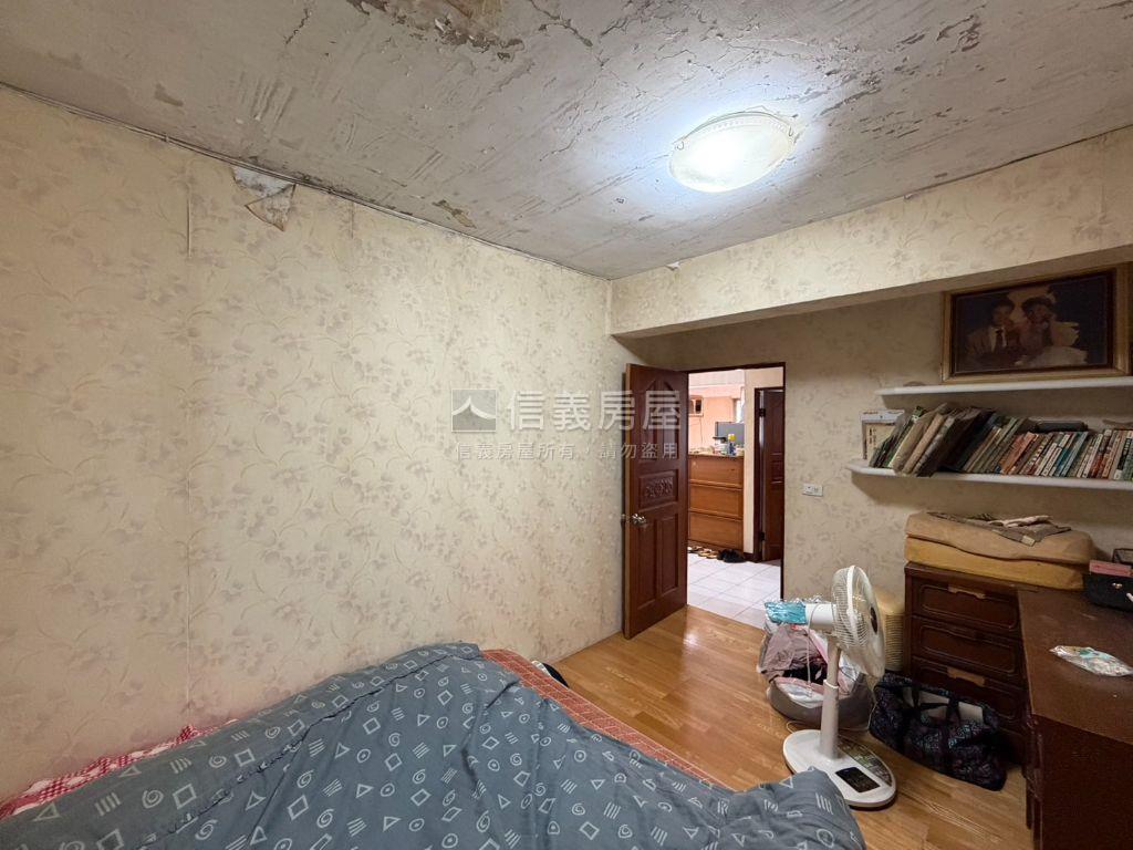 ＳＯＧＯ旁成家公寓房屋室內格局與周邊環境