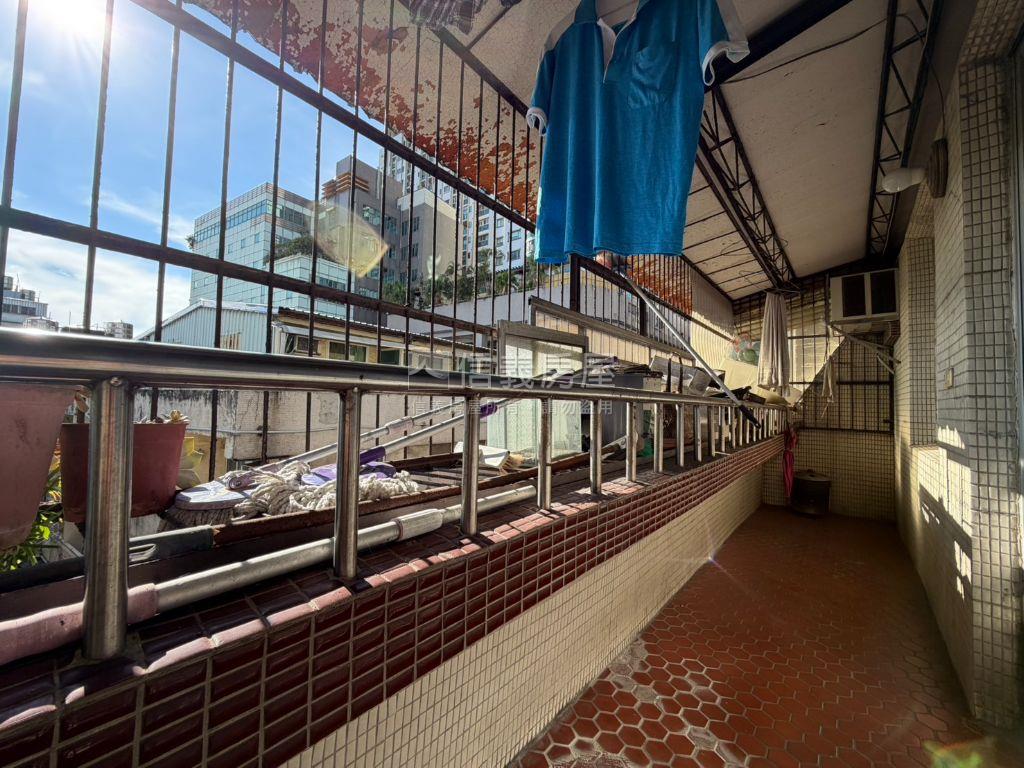 ＳＯＧＯ旁成家公寓房屋室內格局與周邊環境