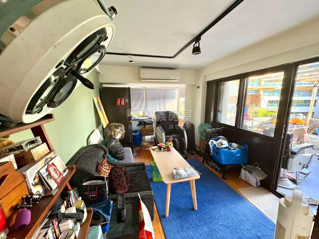 溫泉路精裝頂加美寓房屋室內格局與周邊環境