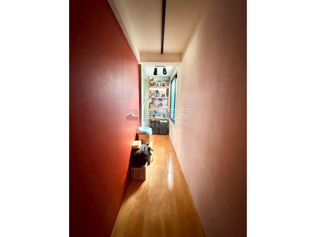 溫泉路精裝頂加美寓房屋室內格局與周邊環境