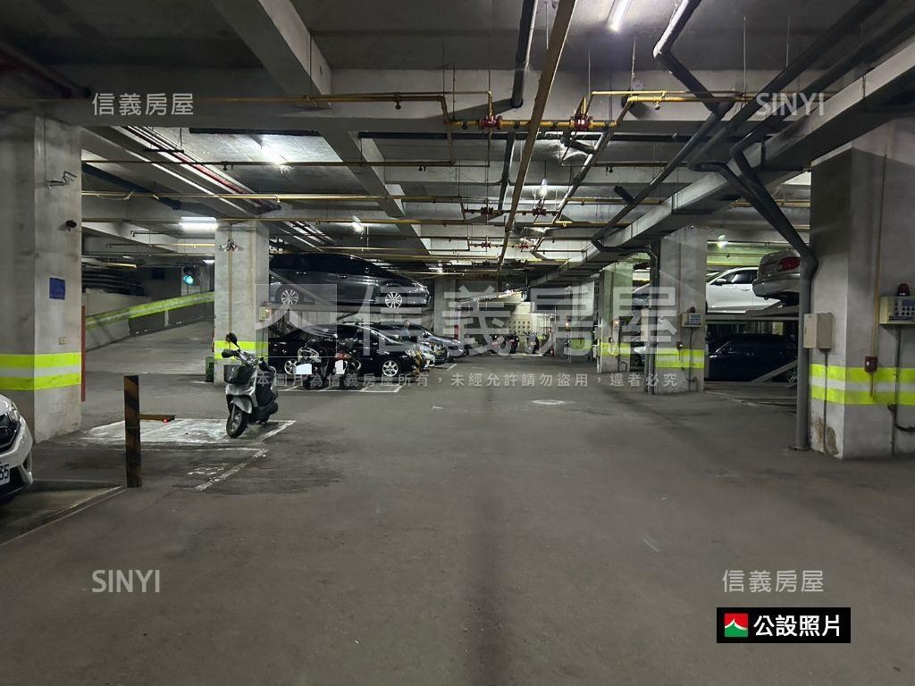 皇龍｜有陽台有車位套房房屋室內格局與周邊環境