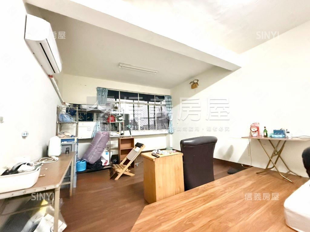 仁武前路後巷黃金透店房屋室內格局與周邊環境