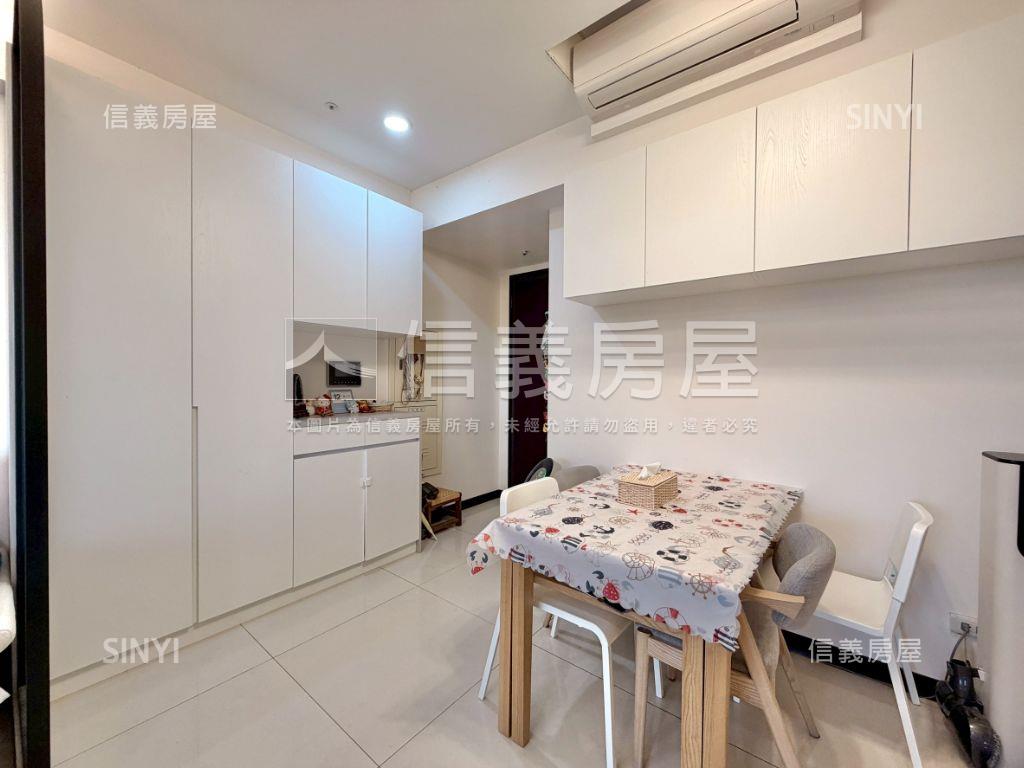 世紀雙星精美三房平面車位房屋室內格局與周邊環境