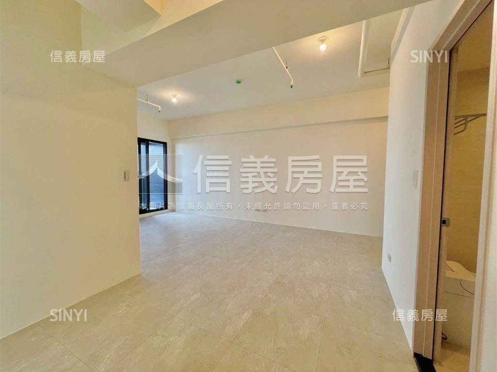 愛琴海落日三房平車房屋室內格局與周邊環境